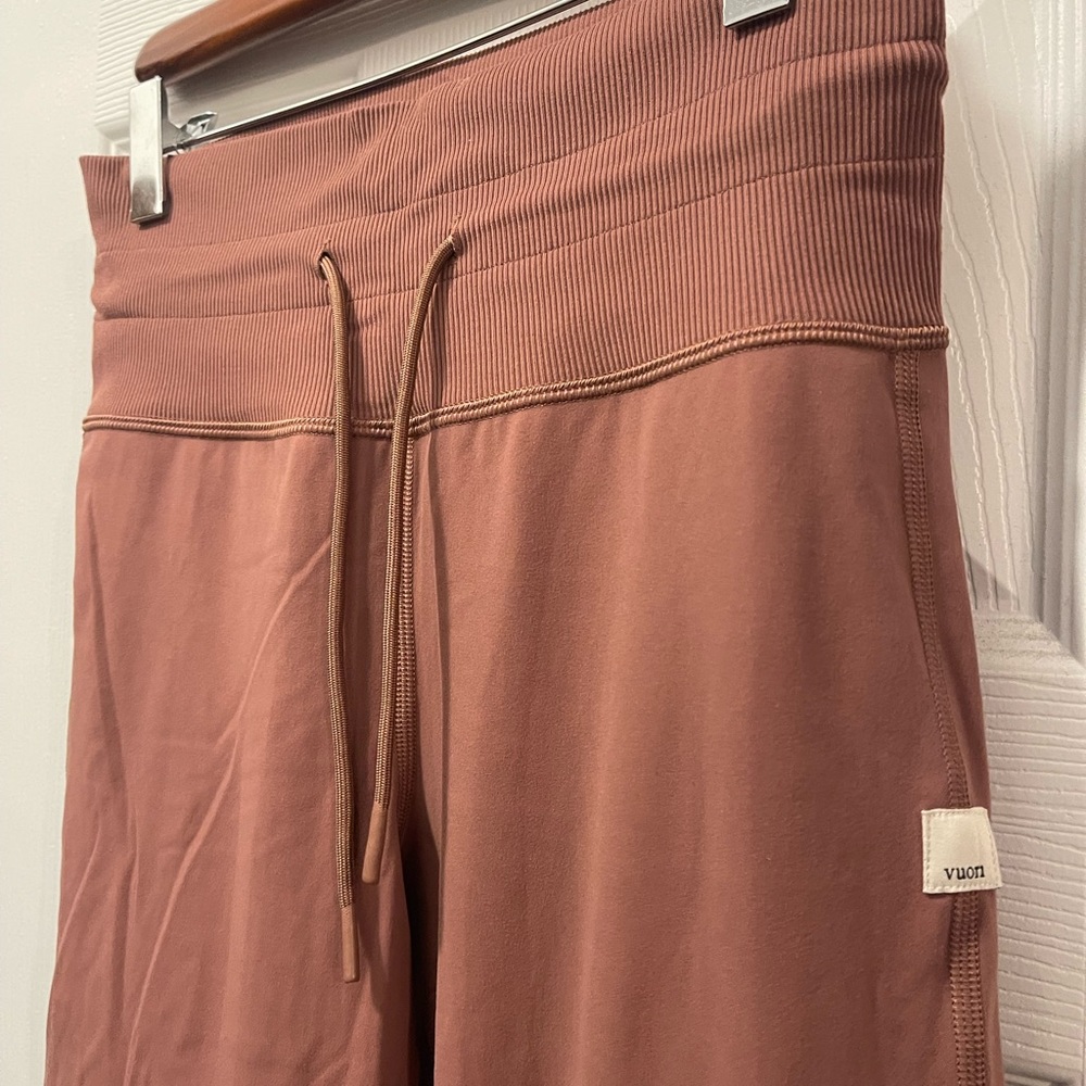 Vuori Daily Jogger XS Terracotta